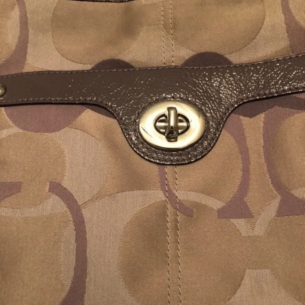 Coach optic purple hippie messenger bag